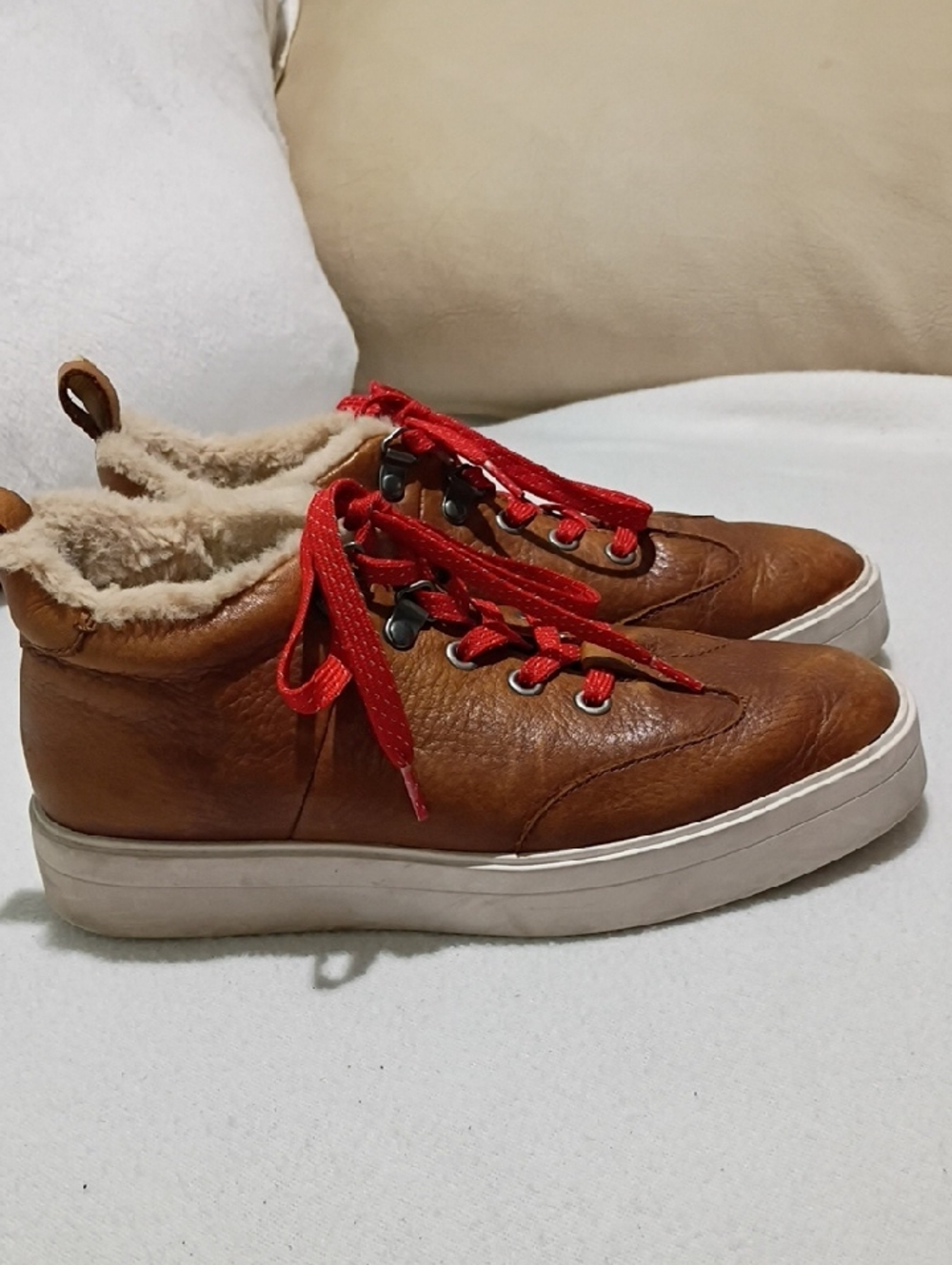 Clarks Brown Leather Shearling-Lined Sneakers with Red Laces